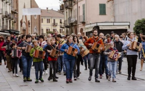 L’Orchestra Occitana sabato sera sotto l’Ala a Saluzzo