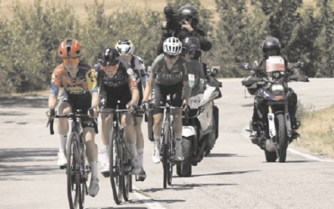 Giro d’Italia, la corsa rosa si deciderà sulla Saluzzo-Saluzzo
