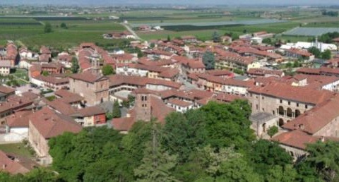 «Troppi camion in centro a Scarnafigi»
