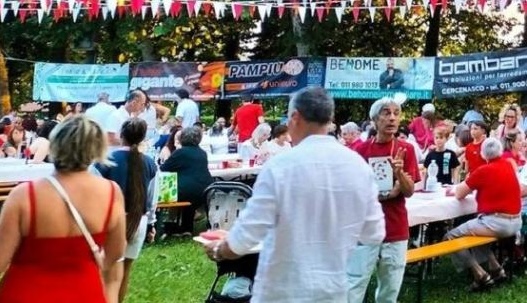Sabato Vigone in bianco & rosso
