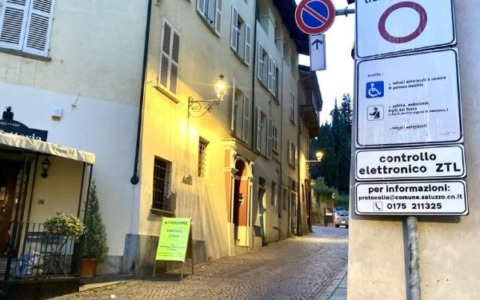 Nella Ztl raffica di accessi contestati.