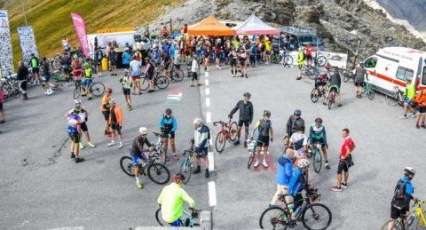 In bici sull’Agnello, valico chiuso fino alle 14