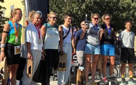 Gemelle Dematteis brindisi al Moscato
