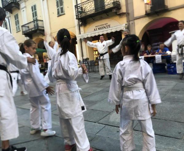 Lo shopping incontra lo sport Tutti in piazza il 20 settembre