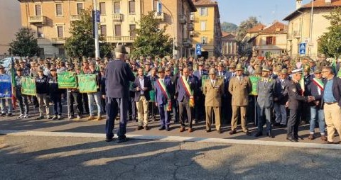 Gli Artiglieri da montagna fanno 30 L’Aosta e il passato alpino di Saluzzo