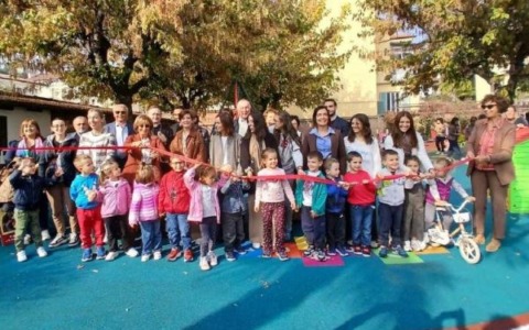 All’asilo San Giuseppe una nuova area giochi
