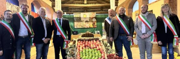 Bagna caöda, 500 e canzoni nel lungo weekend di Pagno