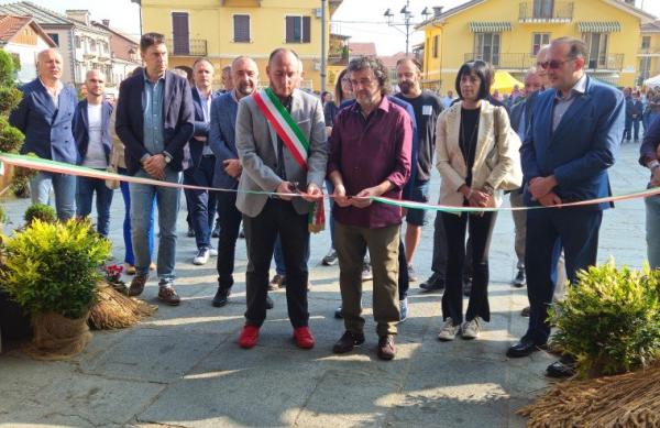 A Bagnolo tre giorni fra cavalli trattori d’epoca e antichi mestieri