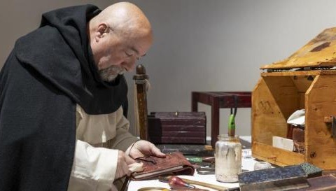 Libri, cavalieri, autori e banchetti la Festa medievale torna in città