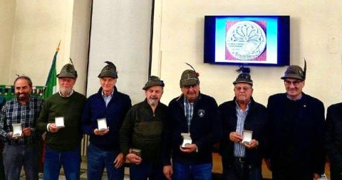 Dal Monviso al Friuli terremotato Alpini premiati a 50 anni dal sisma