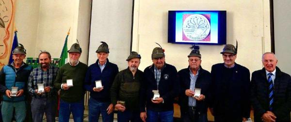 Dal Monviso al Friuli terremotato Alpini premiati a 50 anni dal sisma